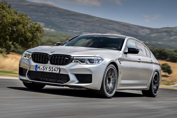 تغییر اکتان سوخت و تاثیر آن بر BMW M5